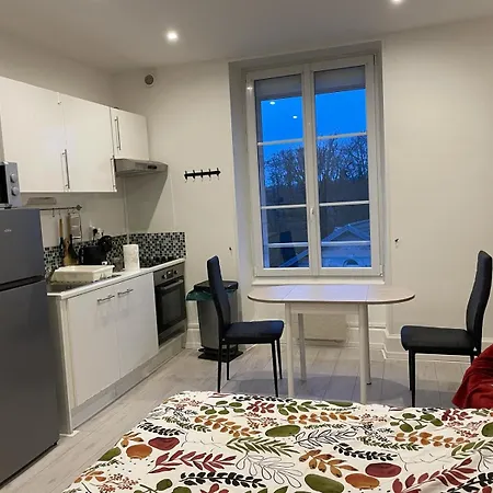 Apartment Studio Meuble Et Lumineux 20m2 Vittel